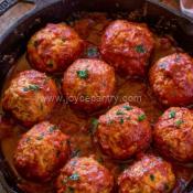 Chicken Meatballs In Tomato Sauce with one Free Side Dish