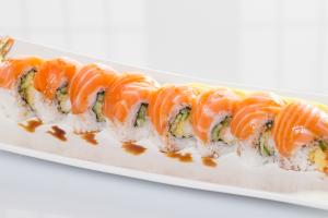 Crazy Salmon Sushi Roll 6 Pieces