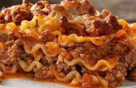 Beef Lasagna - Passover Entrées